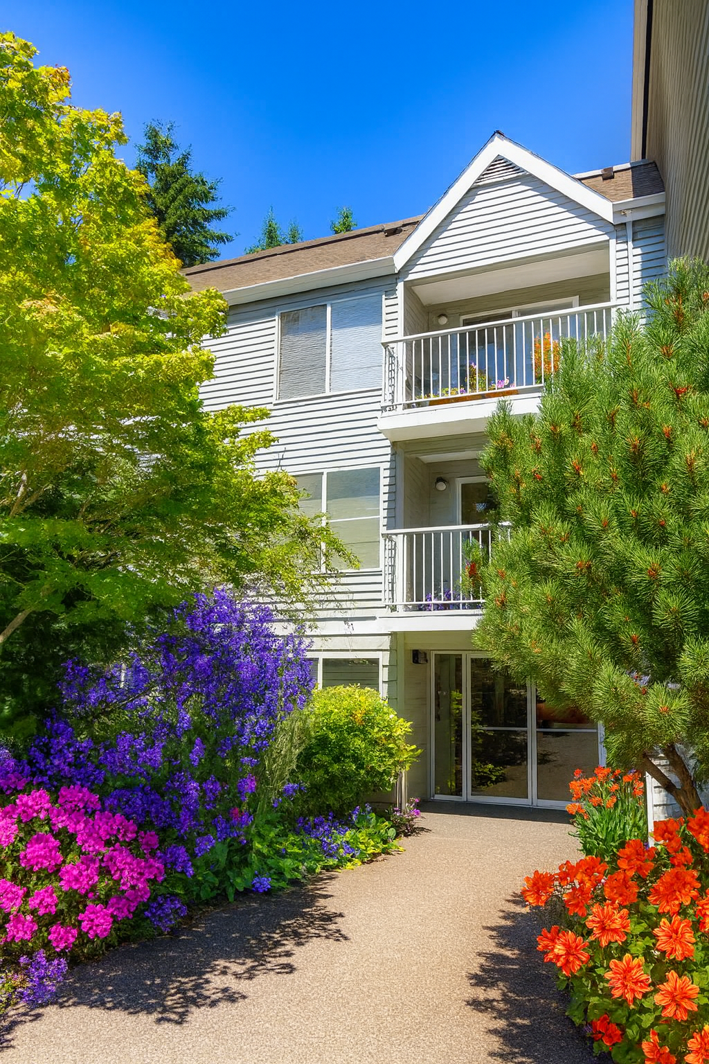 MERIDIAN TERRACE APARTMENTS