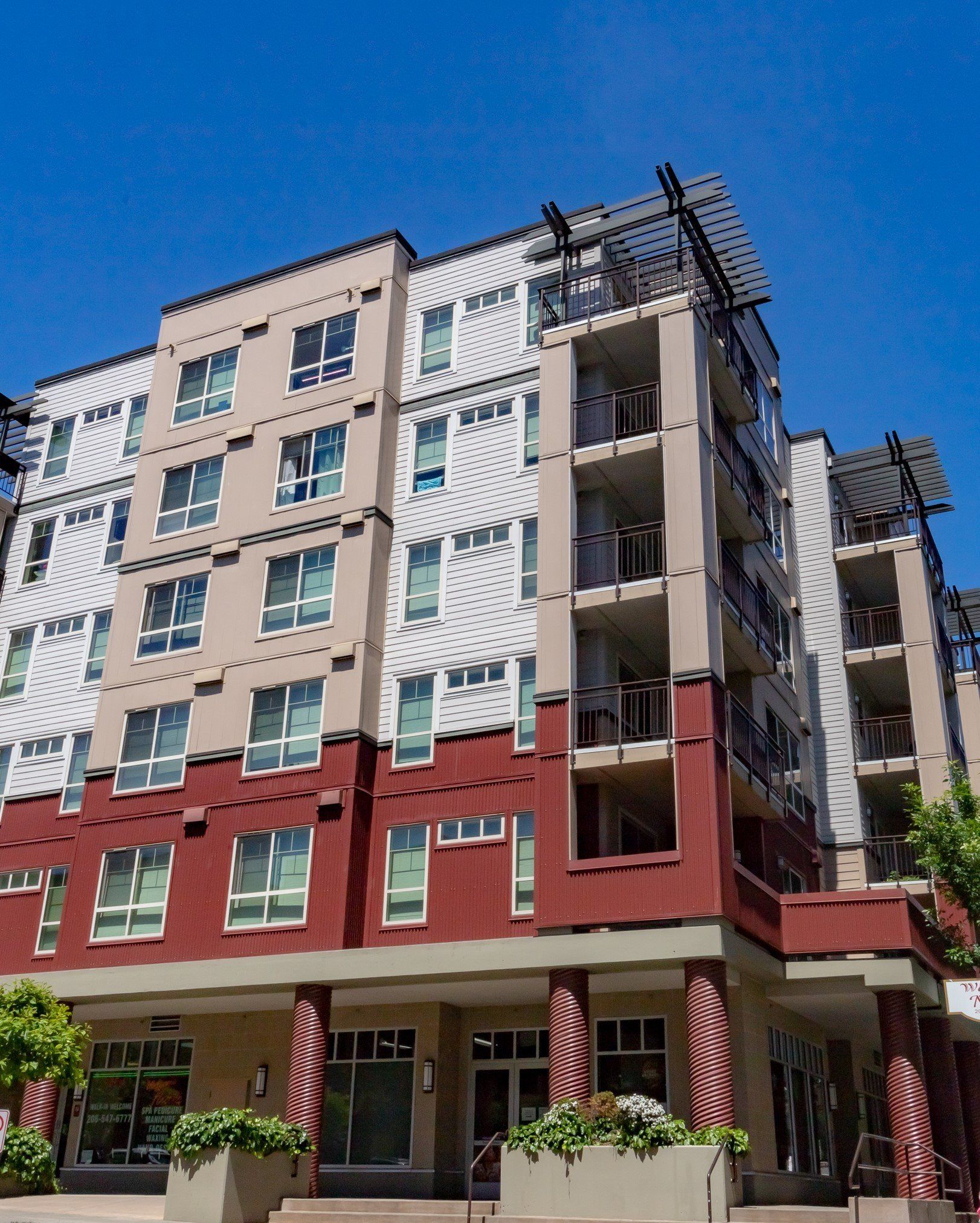 TRINITY 43RD APARTMENTS