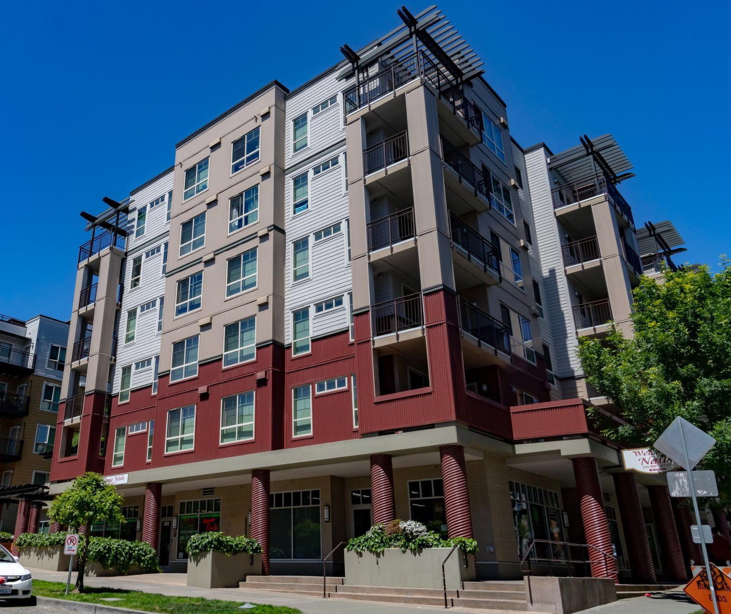 TRINITY 43RD APARTMENTS