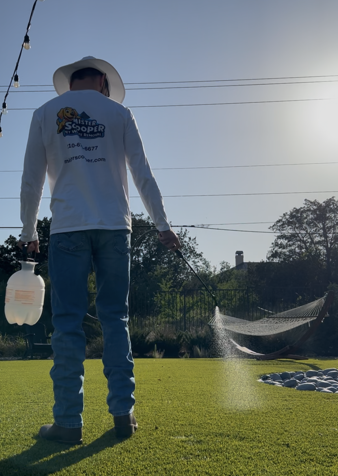 dog poop clean up service in San Antonio, Texas