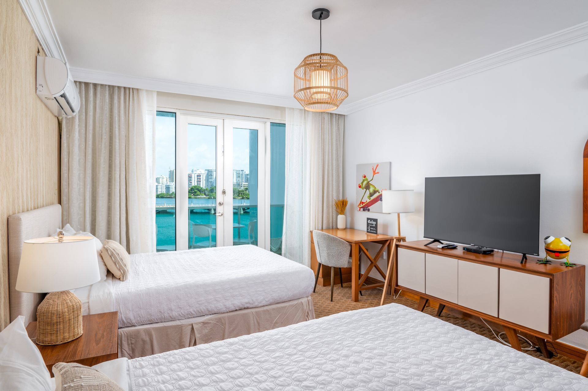 Oceanfront Studio 516 with dual ocean and lagoon view