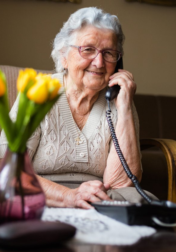 Senior woman on the phone