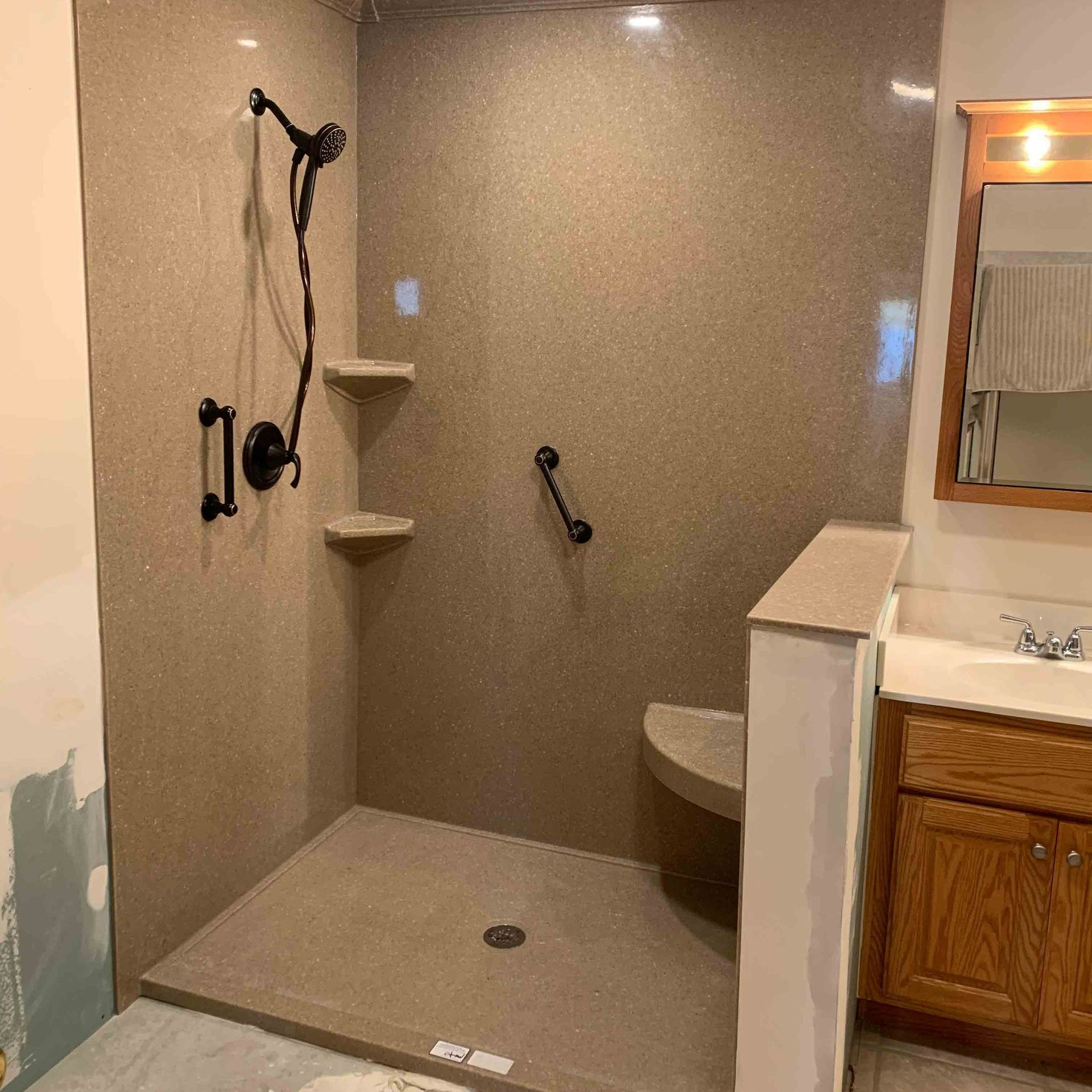 Bathroom With An Onyx Shower — Laotto, IN — BathMan Bath Remodeling