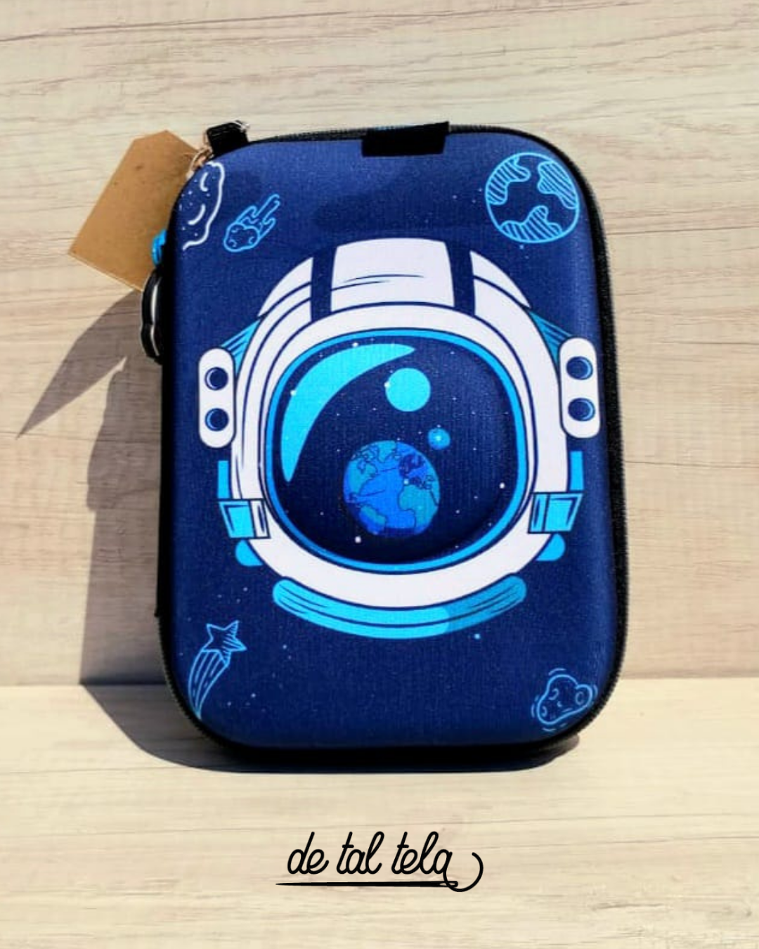 CARTUCHERA RIGIDA ASTRONAUTA