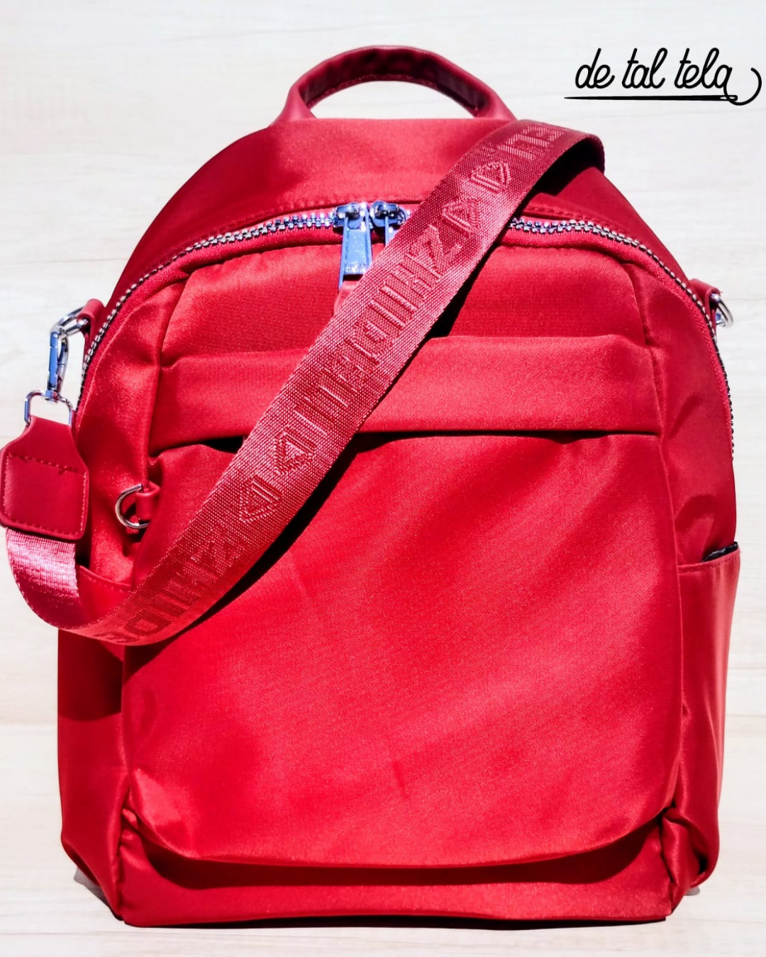 MOCHILA FEM. COLOR ROJO