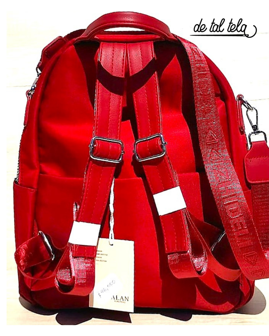 MOCHILA FEM. COLOR ROJO
