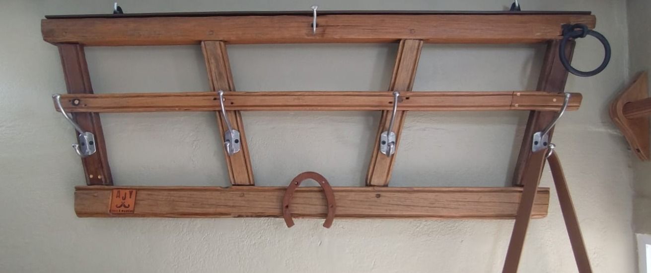 PERCHERO COLGADOR CARRUAJE.