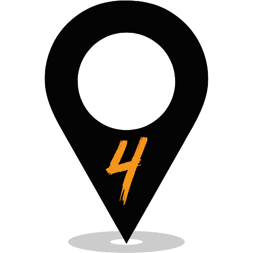 Een speld met het getal vier erop.