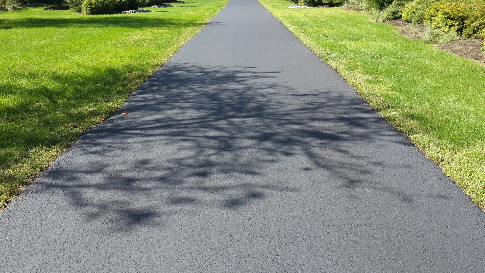 Sealcoating in Rochester Hills, MI