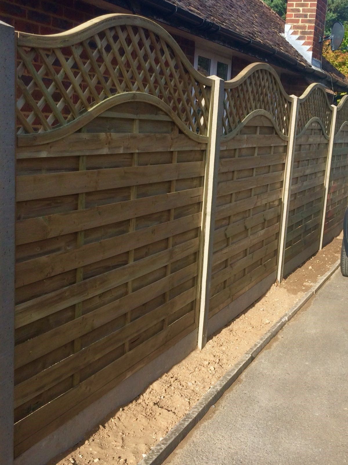 decorative trellis fence design for home