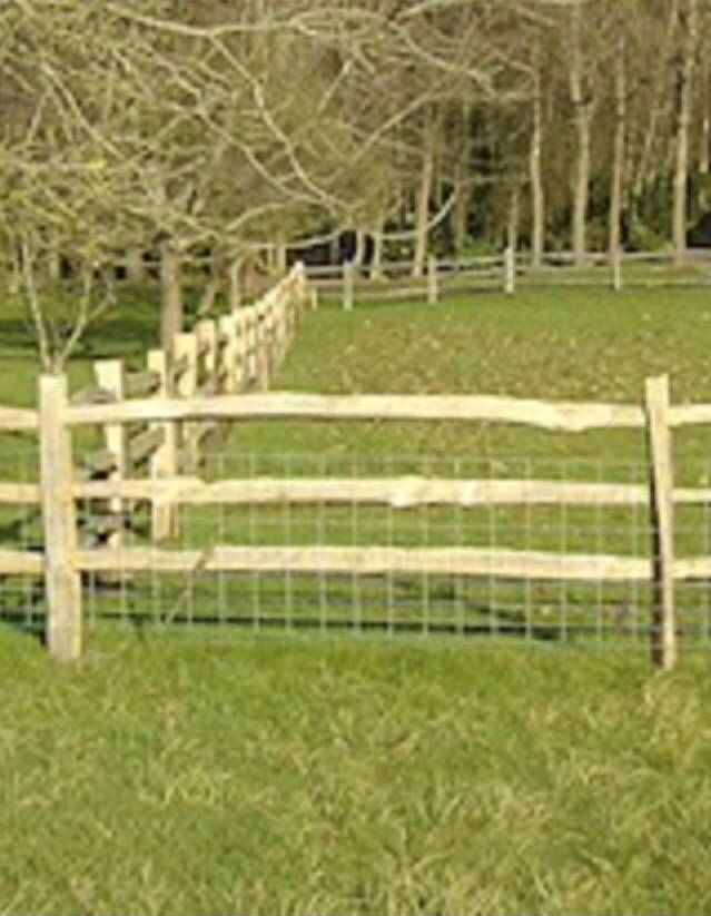 rail fencing installation for garden