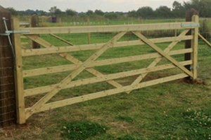 post and rail fence installations