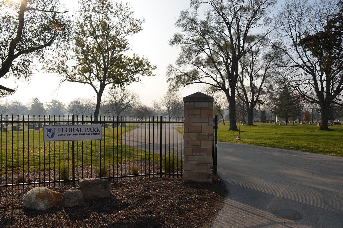 Flanner Buchanan Gate Entrance for Floral Park Location in Indianapolis, IN