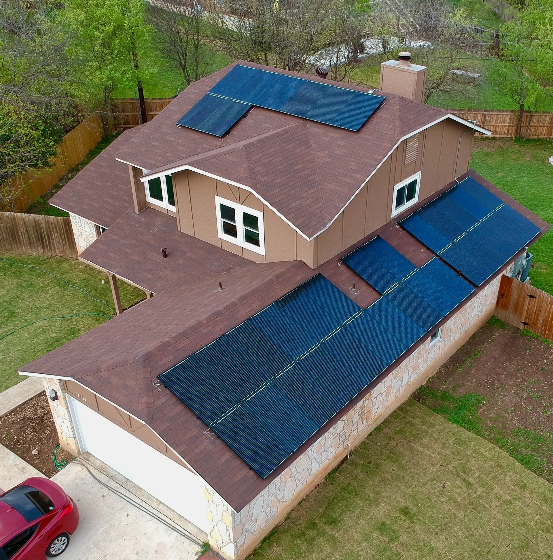 Dallas solar site has great solar contractors