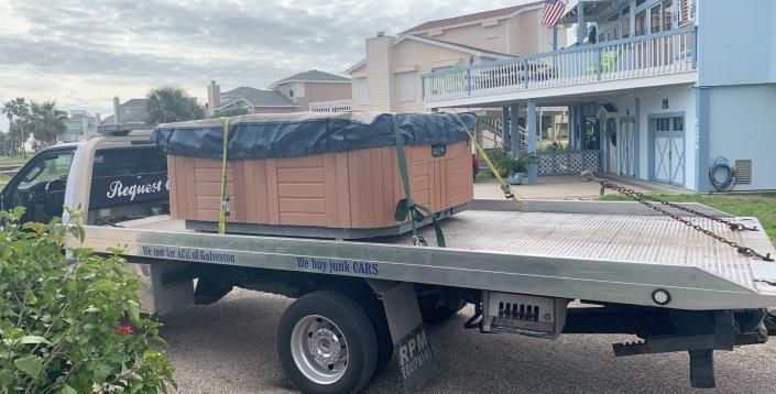 hot tub on trailer