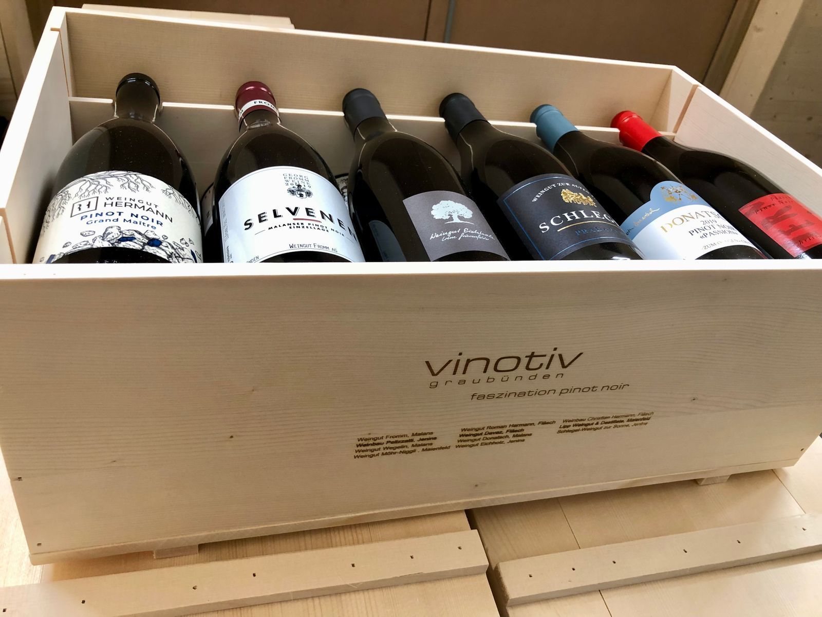 Vinotiv Holzkiste Pinot noir 2023