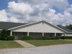 Exterior view of Qualls Funeral Home in Cave City, AR