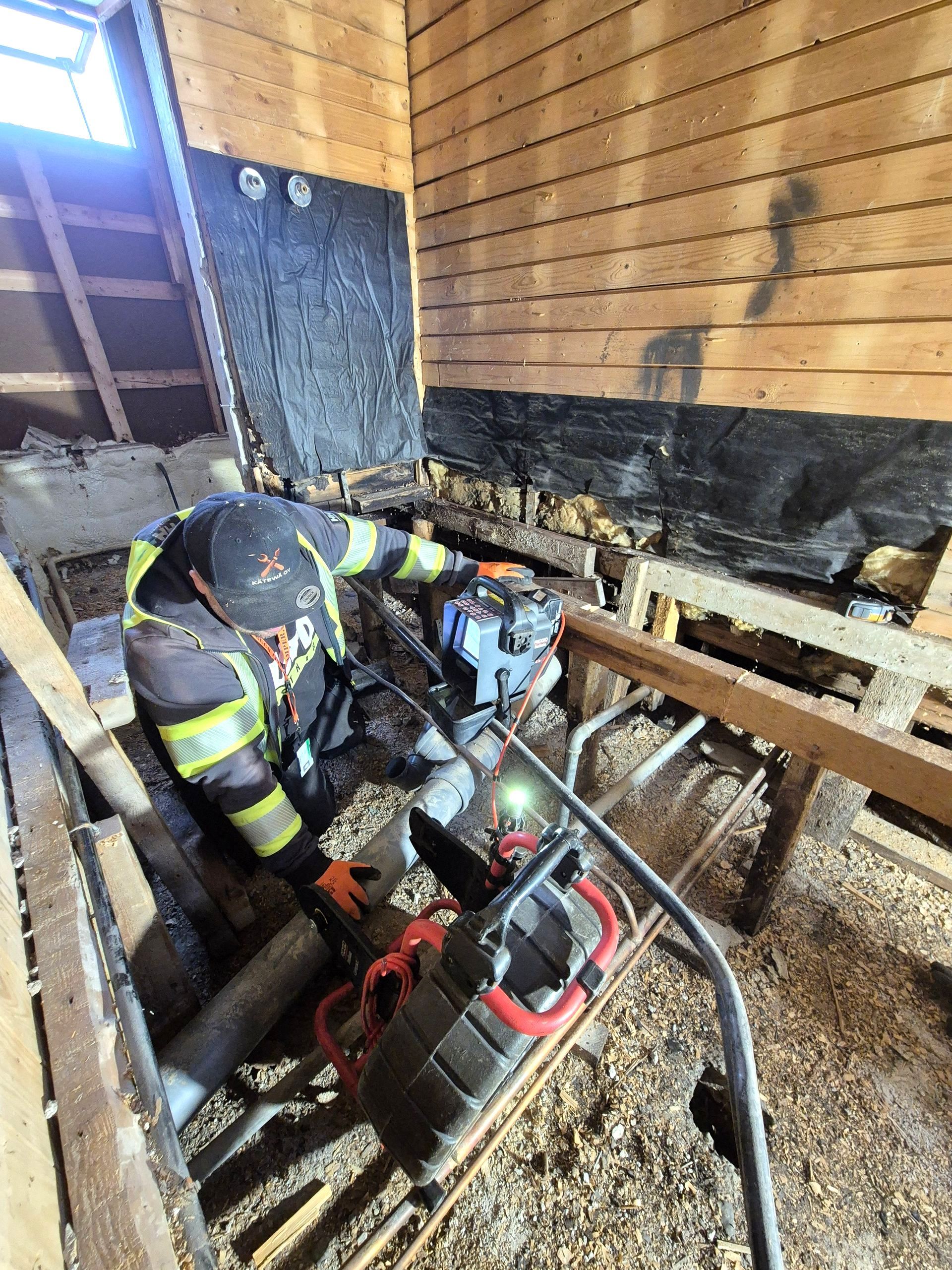 Viemärikuvaus ja putkiston kuntotutkimus saneerauskohteessa | Kätewä Oy – vianetsintä ja LVI-palvelut Uudellamaalla