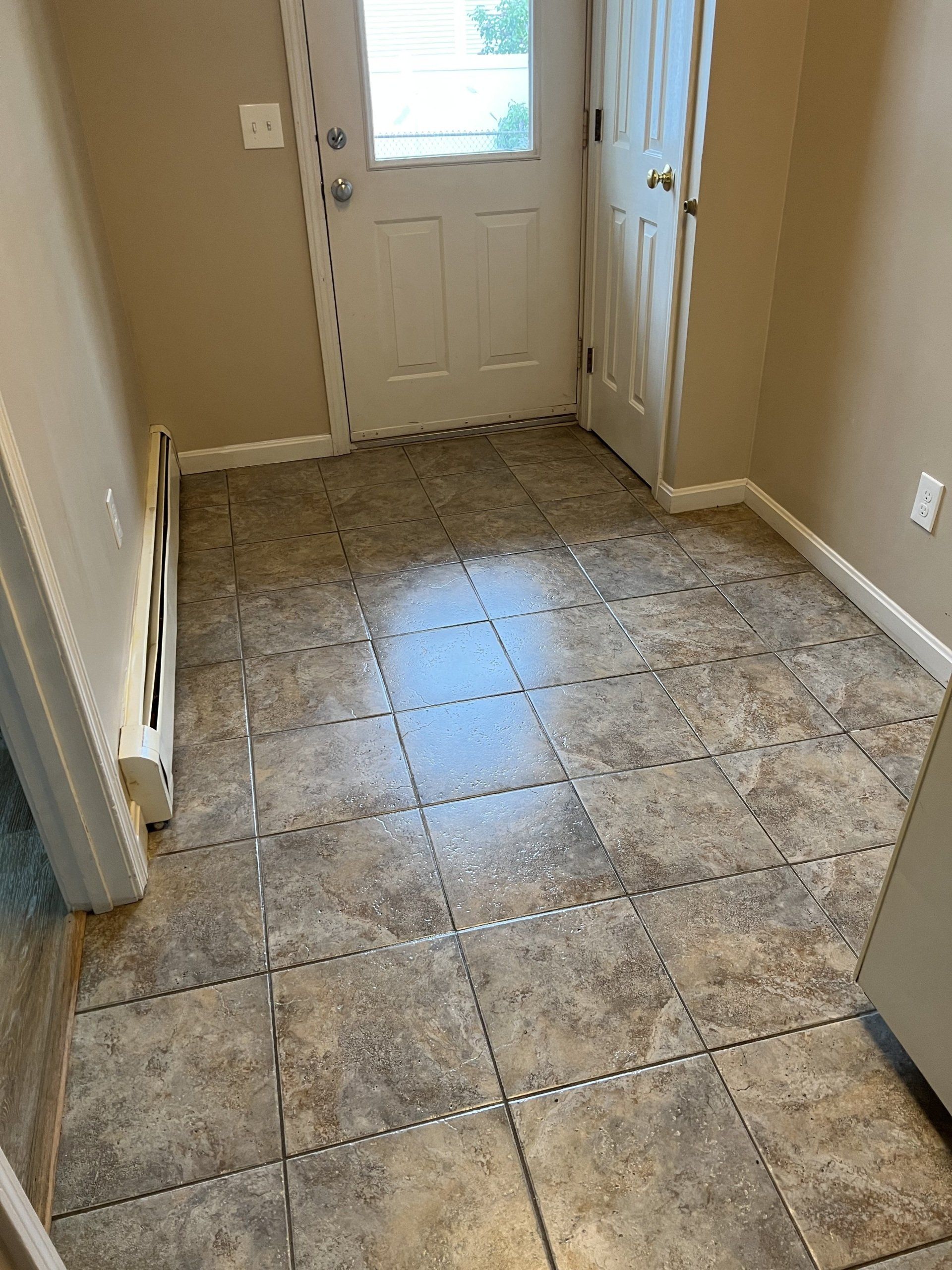 8 Church St. - tile and back door