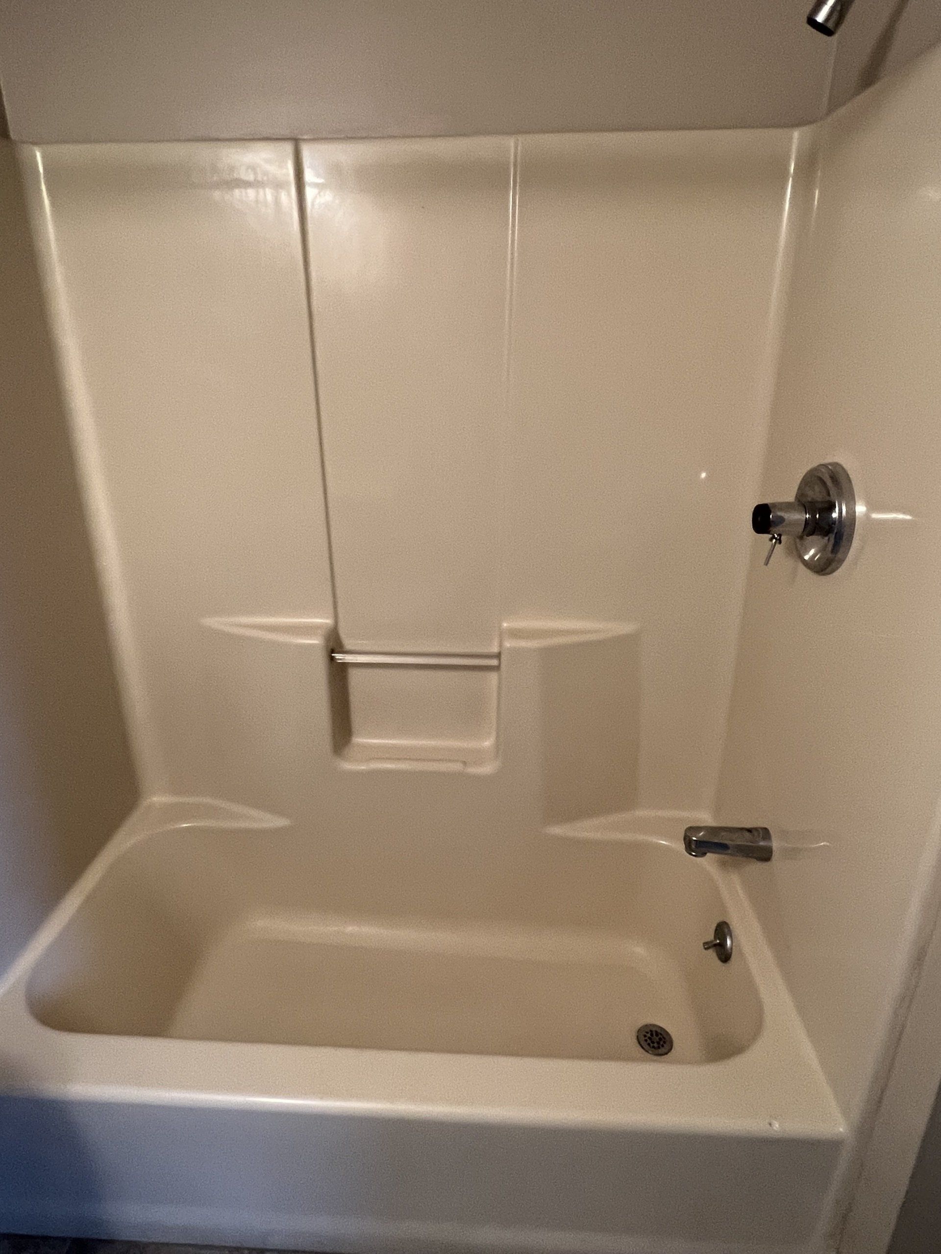 8 Church St. - Bathroom shower and tub