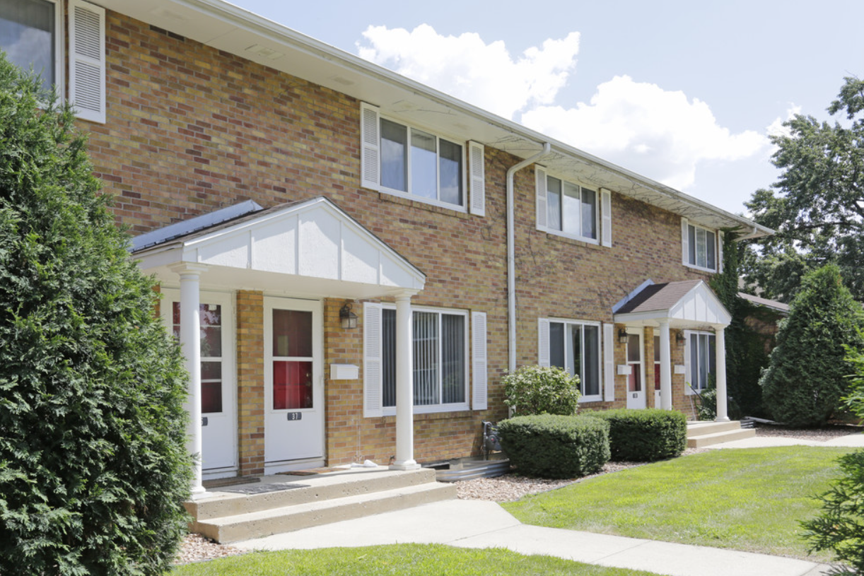 South Minneapolis, MN Rentals Windom Gables Townhomes Hegenes Properties