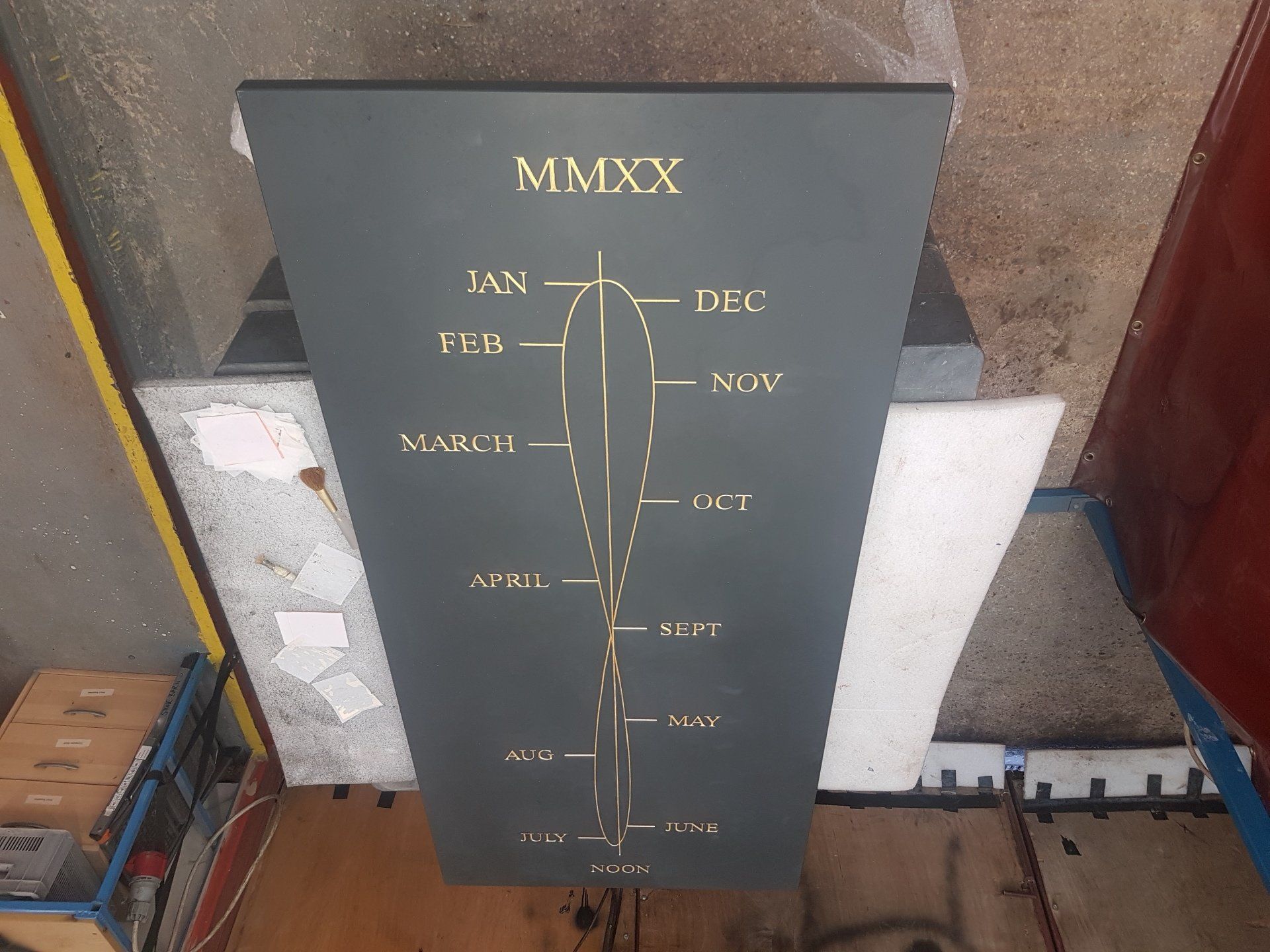 Vehicle banner writing