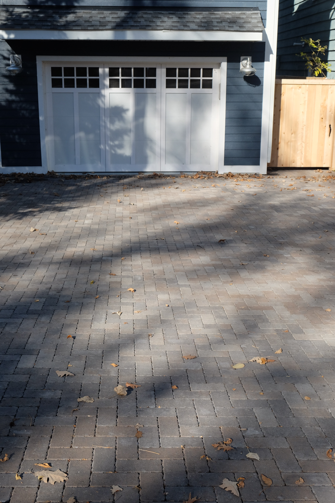 permeable driveway image
