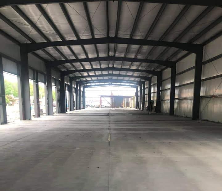 Garage with a Driveway – Moline, IL – QCFI Concrete & Masonry Garage with a Driveway – Moline, IL – QCFI Concrete & Masonry