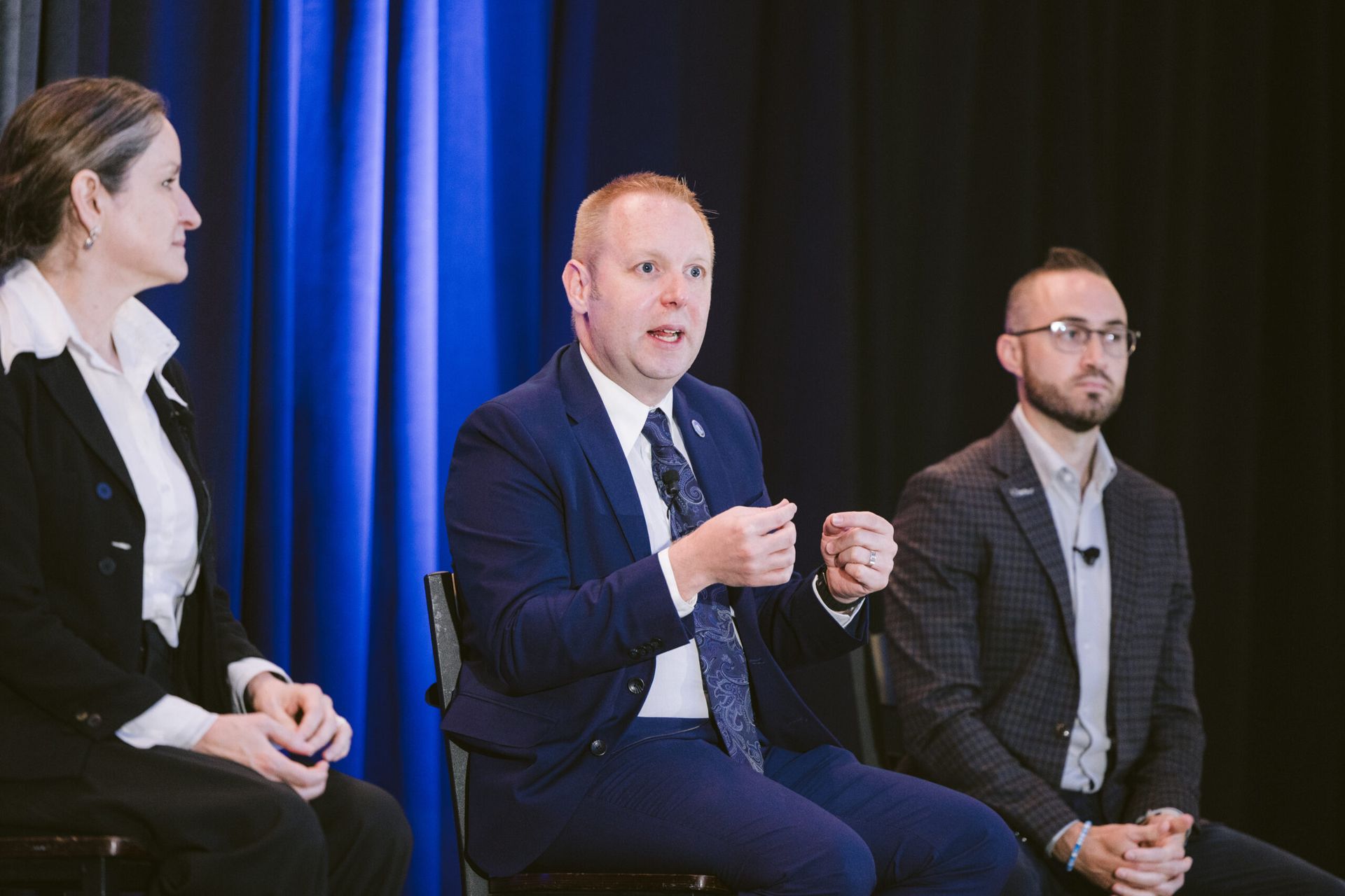 Calendar with the date '12' circled by a person.