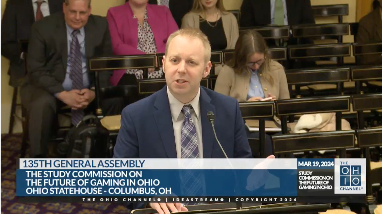 Statue of Justice holding scales and a sword.