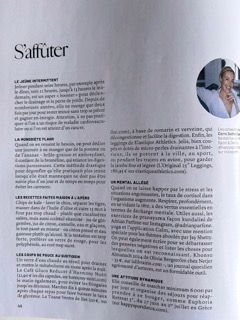 Une page de magazine avec la photo d'une femme parlant au téléphone portable.