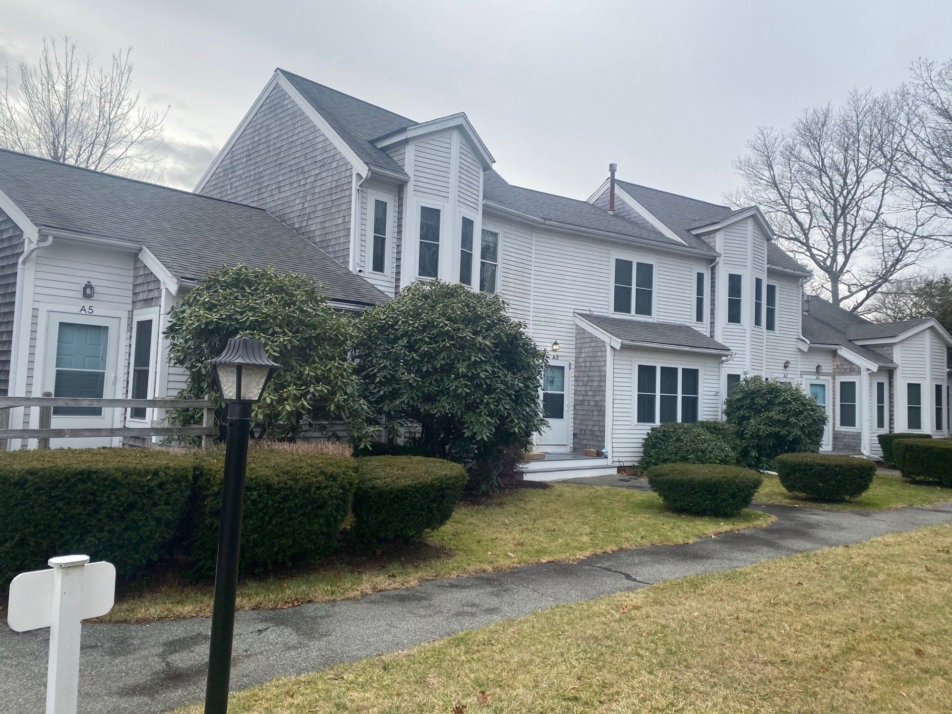 HOLLY HILL exterior 1