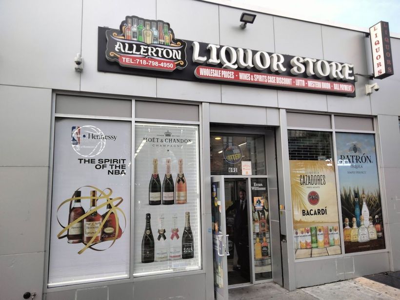 Allerton Ave Liquor Storefront