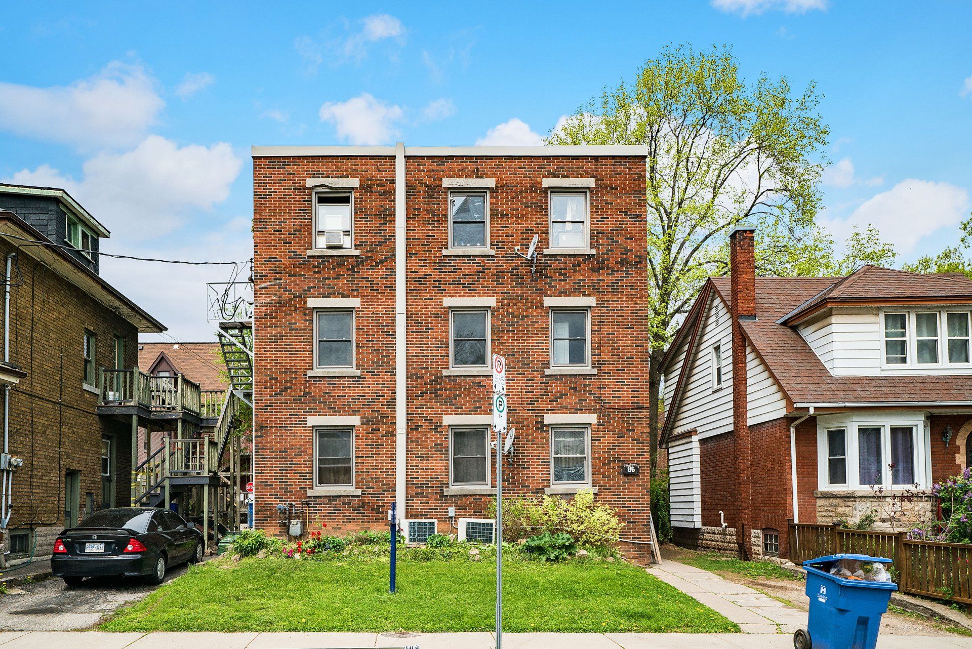 86 Tisdale Street South Apartments for Rent in Hamilton