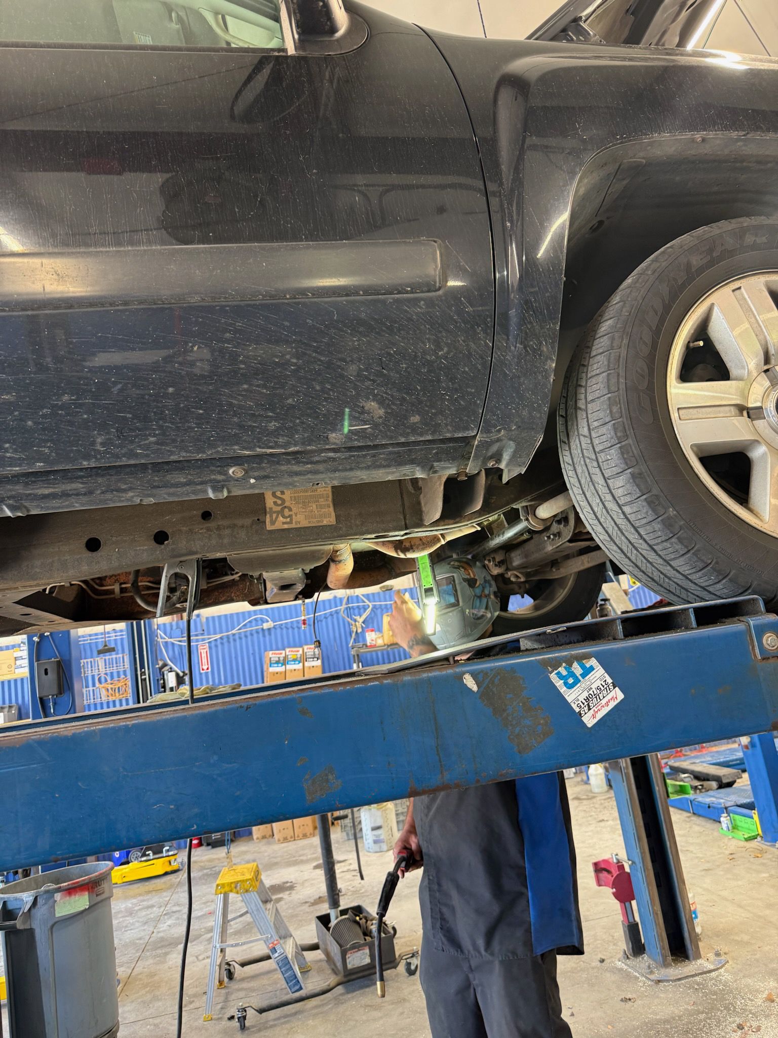 Mechanic working | Jim's Auto Repair & Towing