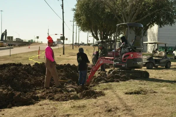 Professional dirtwork contractor in Sherman TX