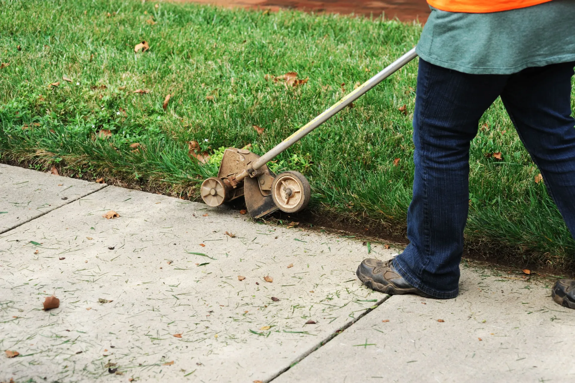 spring yard cleanup services in sherman tx