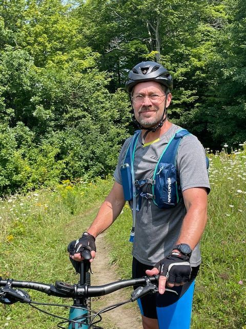 Instructor Michael Paulsen