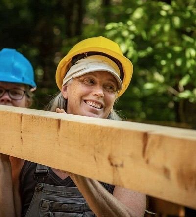 Timber Framing School Students