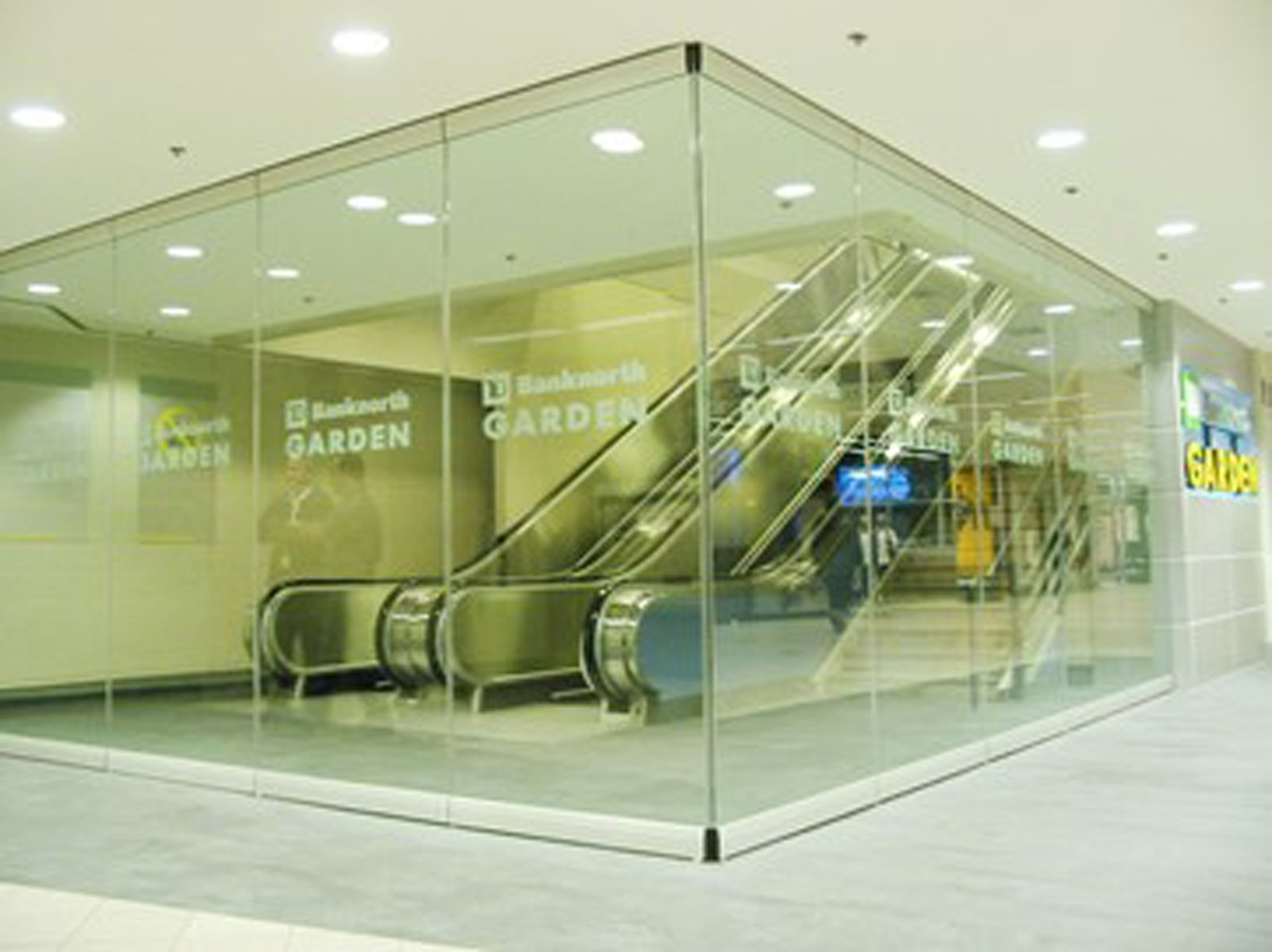Movable Glass Wall On The Mall — Rockland, MA — Allied Products Group