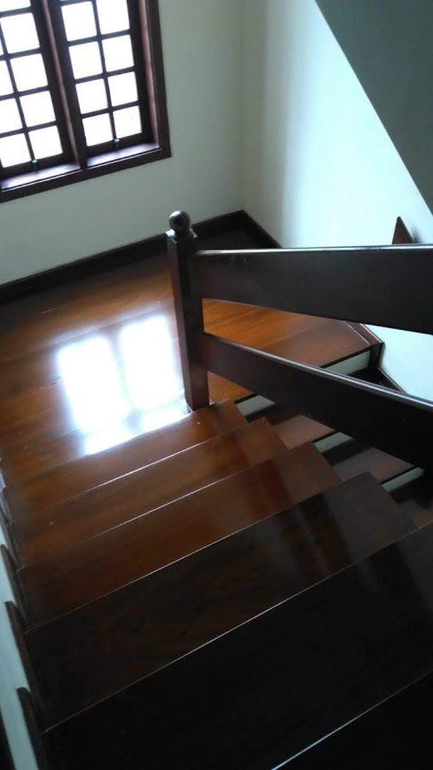 Restauração e Manutenção de Escadas - Art Brilho Assoalhos