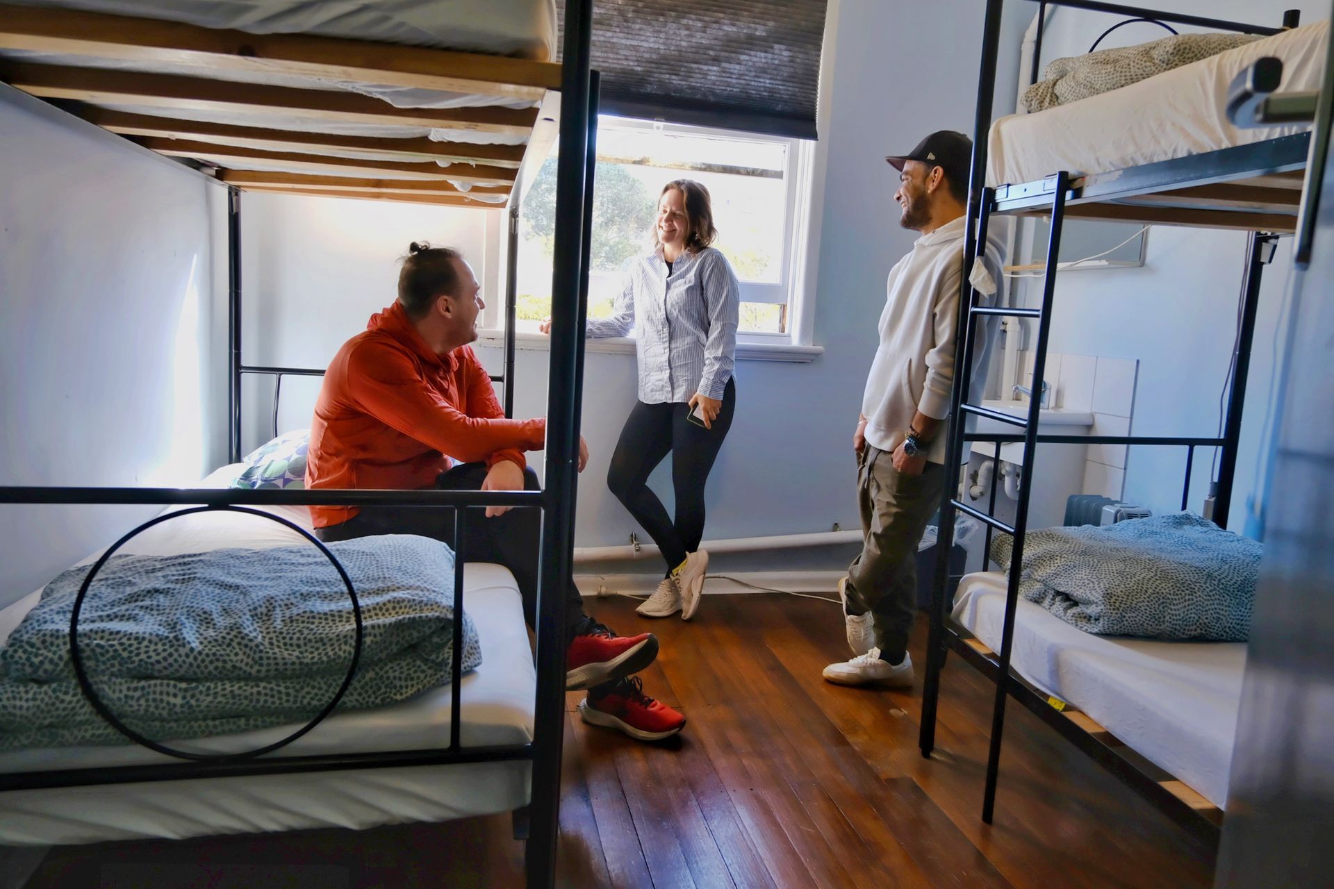 bunk beds and visitors at Pint on Punt