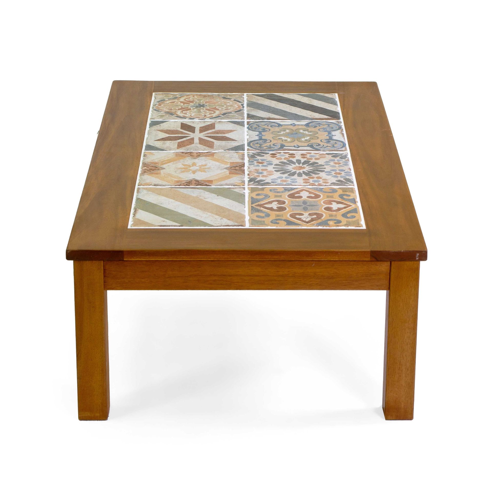 tavolo basso da giardino