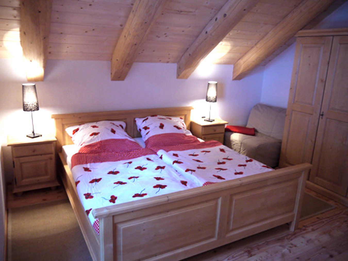 Golden Eagle Double Room