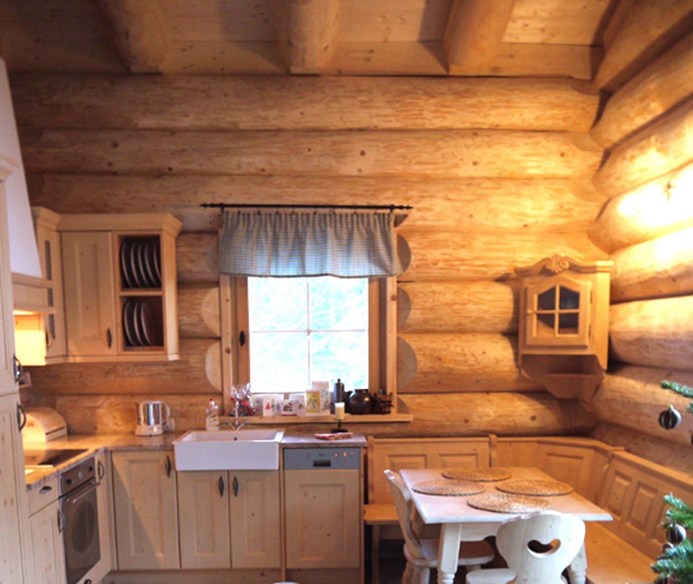 Litte Badger Kitchern and Dining