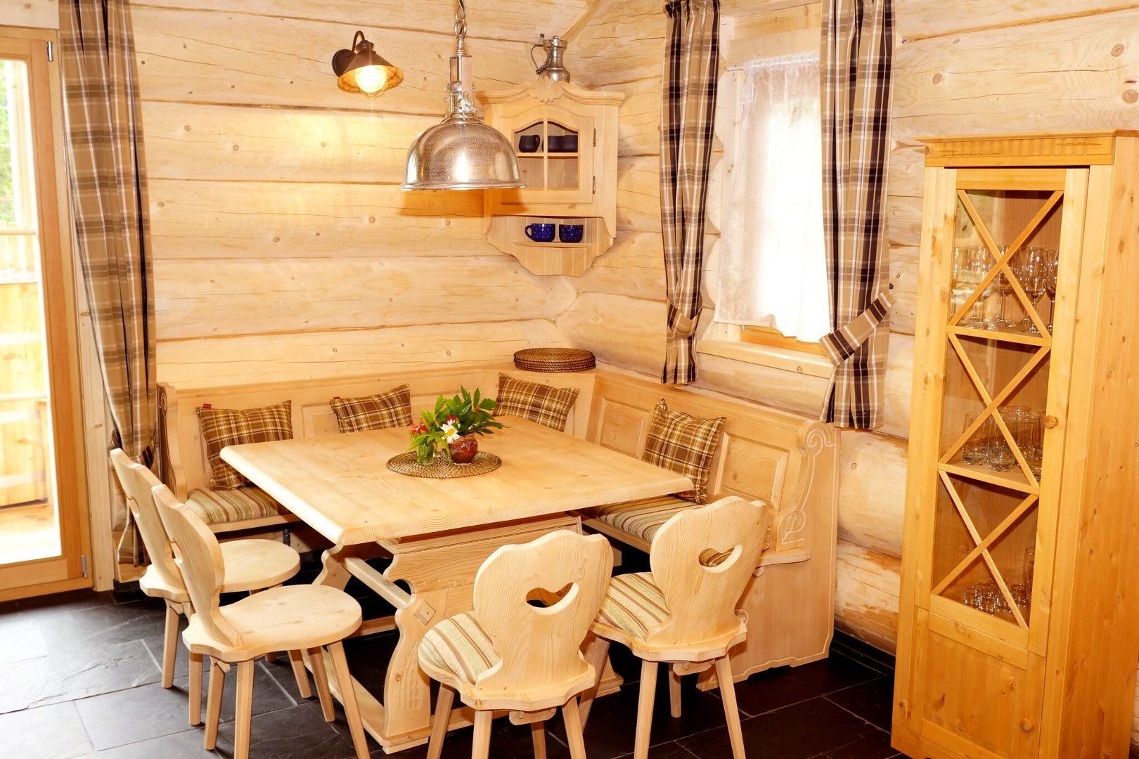 Sleepy Bear Dining Table