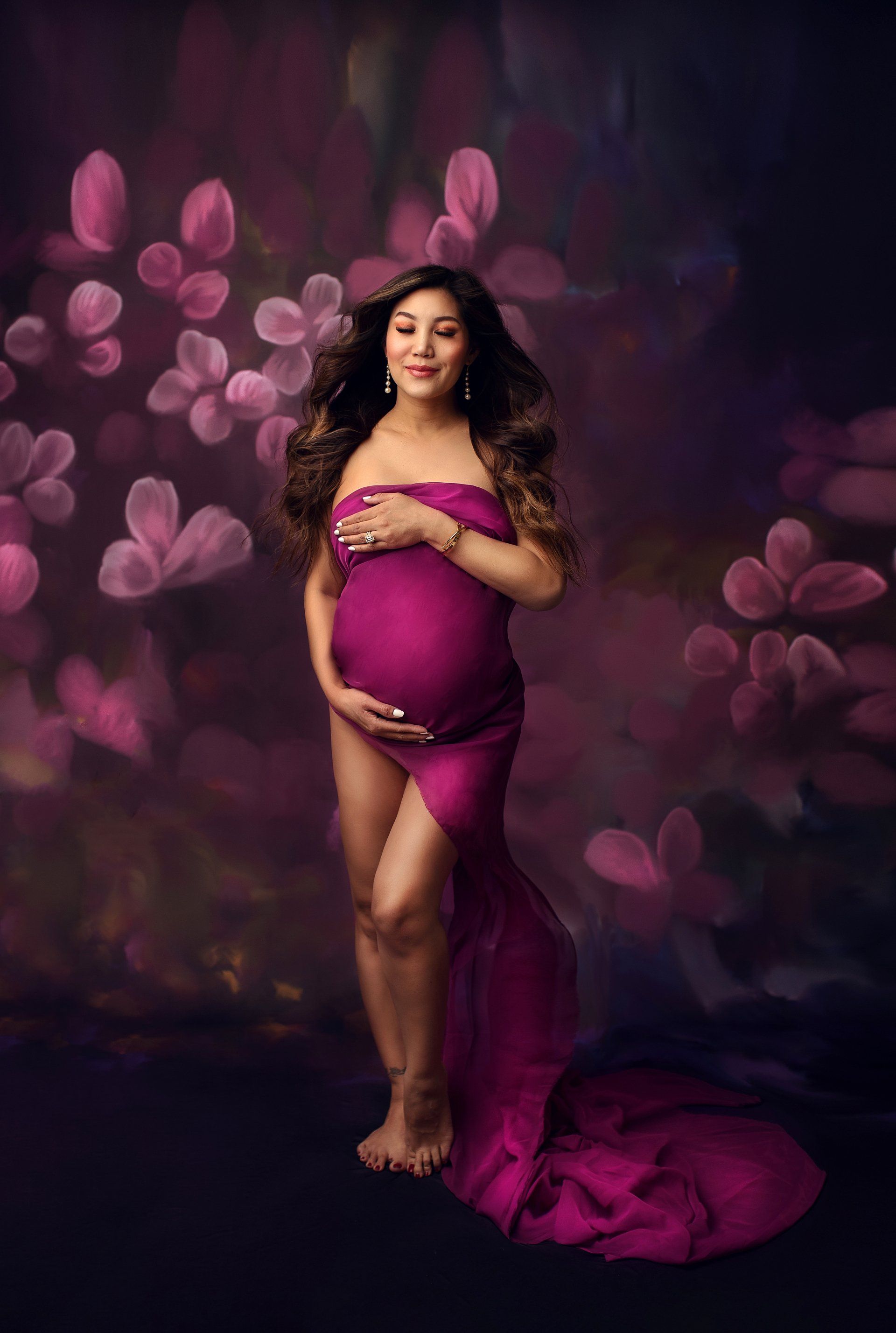 Pregnant woman wearing yellow dress — Pearland, TX — Sara Hunt Photography