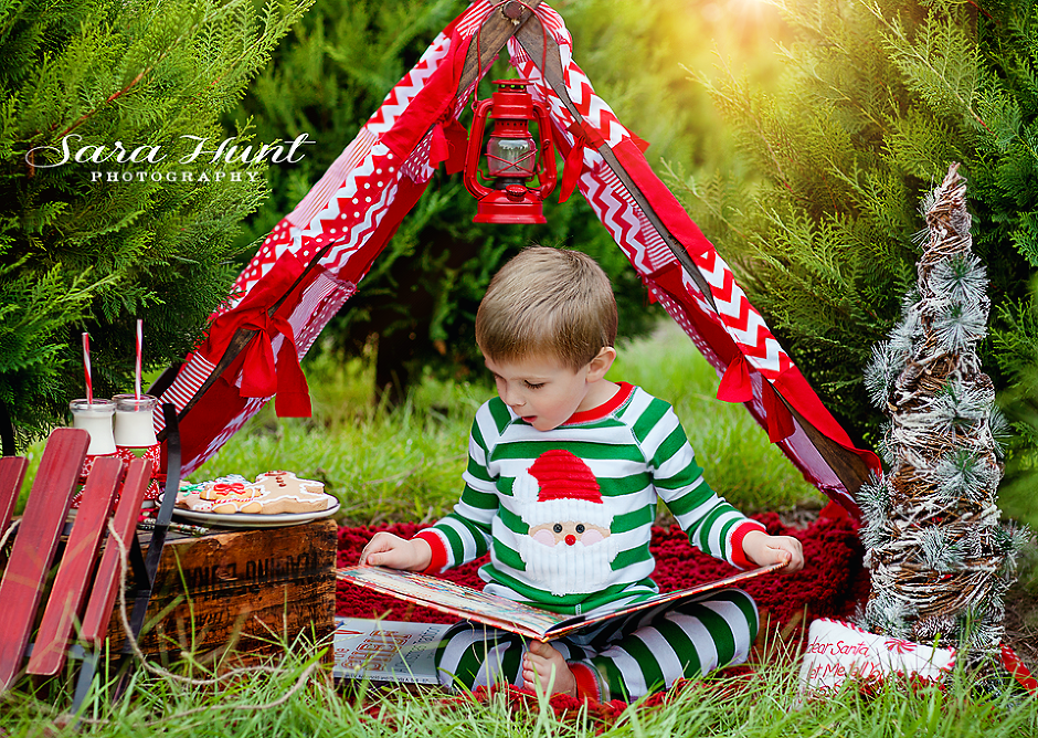 Christmas Tree Farm Session — Kid Reading a Book in Pearland, TX Christmas Tree Farm Session — Kid Reading a Book in Pearland, TX