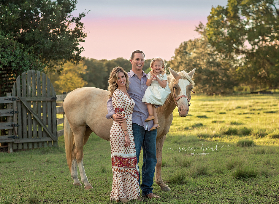 Family with their horse — Pearland, TX — Sara Hunt Photography