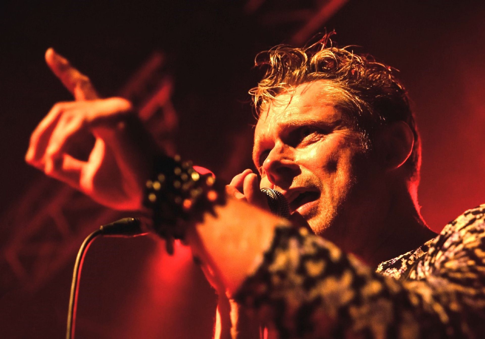 Ground Control - David Bowie Tribute